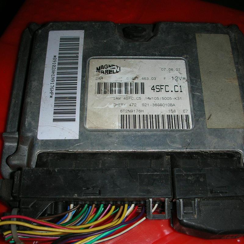 QQ6 472发动机电脑板ECU S21-3605010BA IAW 4SFC.C5 拆车