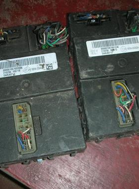 帝豪汽车车身中控制模块210250/5WK49714/712纯原装拆车配件