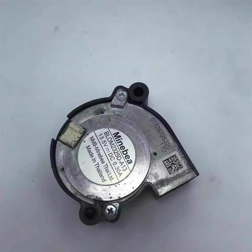 GL E260 S320 S500 E级W213 E300大灯散热风扇车灯散热风扇