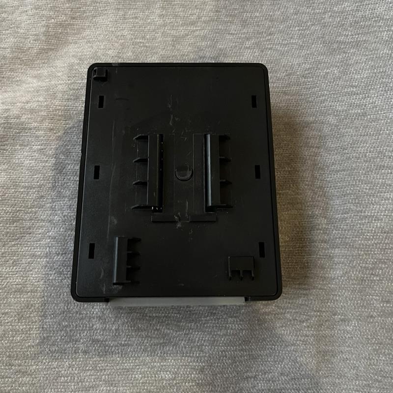 和悦三厢车身控制器防盗中控盒ETACS玻璃控制器盒7101原车拆