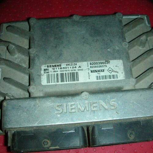 风景梅甘娜发动机电脑板S118301124 A  8200396037原装拆车