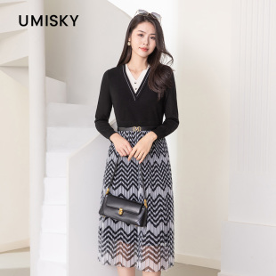 连衣裙SK3A1203 气质拼接条纹百褶毛衫 umisky优美世界专柜同款 冬季