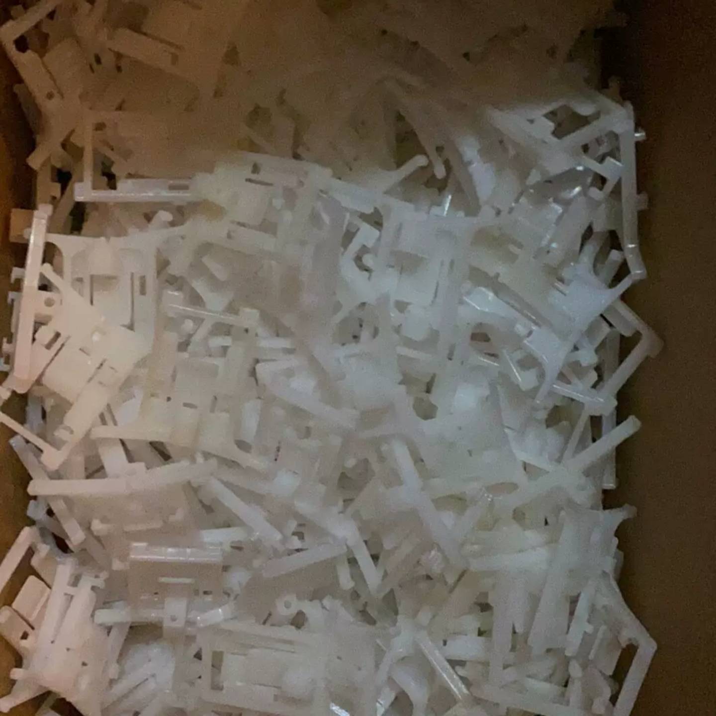可维修温控器E5EC E5EWL安装支架 固定卡温控仪E5AC温控议价图片