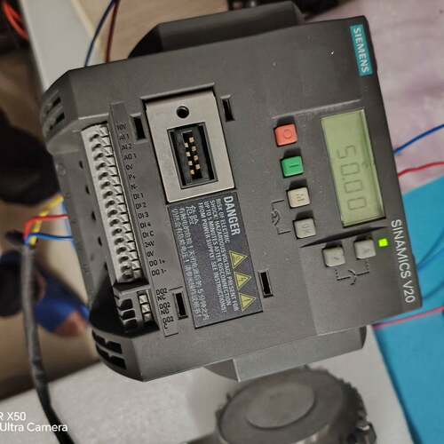 维修V203KW1， 6sl3210-5BE23-0UV0，，，，，220，西门子变频?