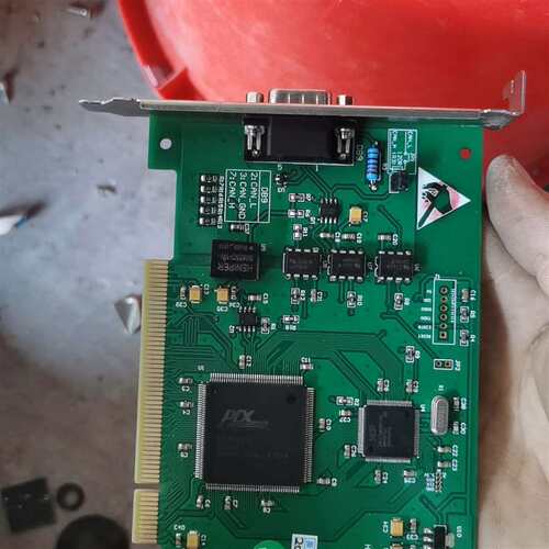维修HZ9501视频采集卡三张，有带子包装的议价