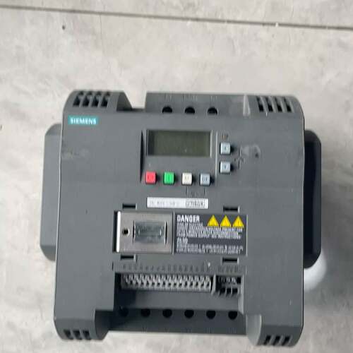 维修SINAMICS V20 6SL3210-5BE 25-5UV0 5.5KW 380-480V 0-550Hz
