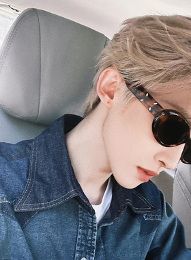 复古韩系椭圆形窄框墨镜女新款高级感防紫外线防晒太阳眼镜男