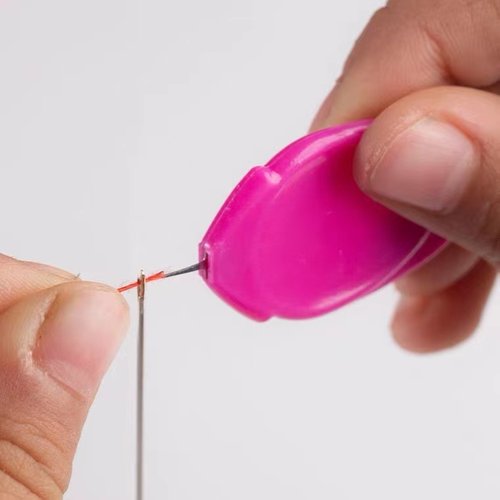 穿针器穿针神器自动纫针器缝纫机穿针老人家用引线器认针器穿线器