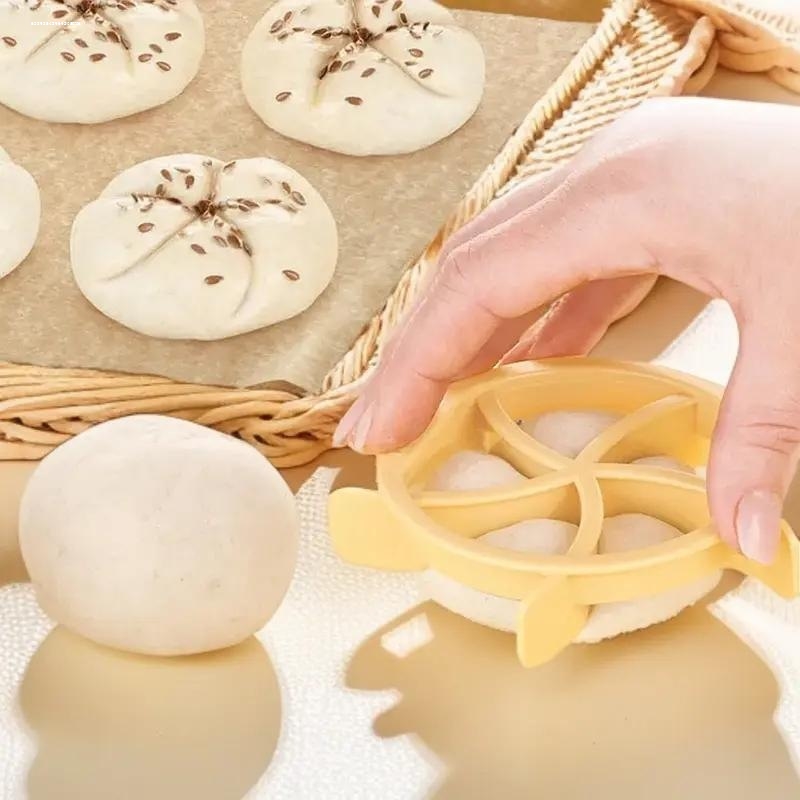 面包模具商用汉堡压模芝士奶酪小蛋糕烘焙工具甜糕点模具面包印花