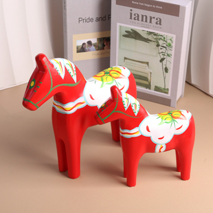 瑞典达拉彩绘木马摆件装饰品家居客厅桌面工艺品红色彩绘婚庆摆设