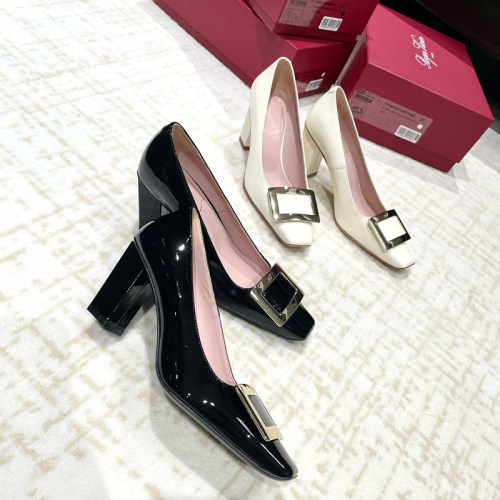 Royeer Viuoar 经典RV女鞋高跟金属扣漆皮单鞋粗跟ol通勤浅口方扣