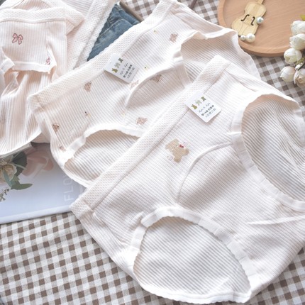 粉粉小熊贝贝 A类可爱纯棉内裤女生全棉加长裆中腰7A抗菌三角裤