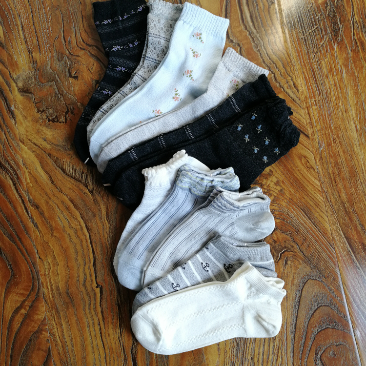 尾货清仓捡漏烟台外贸便宜女袜