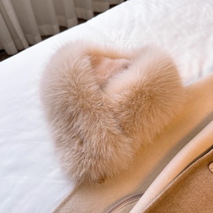 短款磁扣毛绒围巾保暖女冬季仿皮草米兰狐白色护颈小围脖儿童男