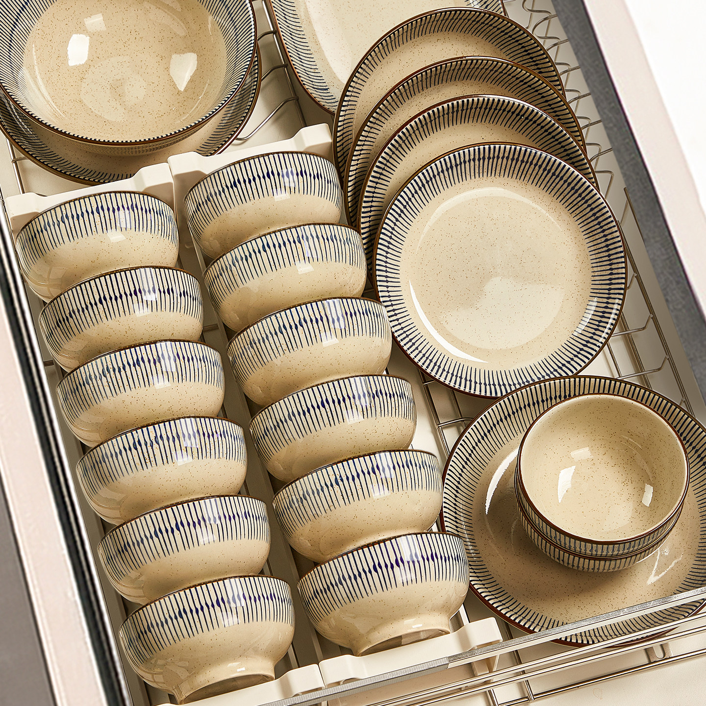 釉下彩陶瓷碗碟套装家用日式碗盘子碗筷组合乔迁新居碗具餐具礼盒,餐饮具,碗,淘宝优惠券,粉丝福利购,淘宝优惠卷