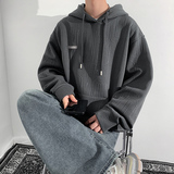 灰色