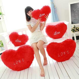 pillow love shaped cushion red sofa heart