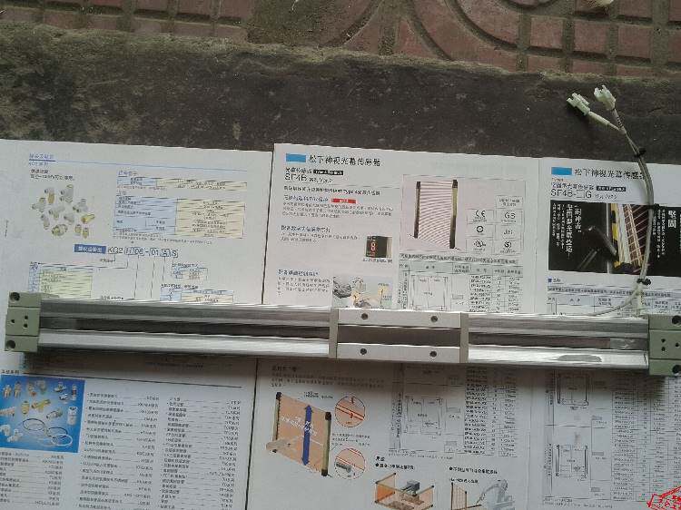 拆机smc无杆气缸my1b20-300-a93 机械式无杆气缸 9成新