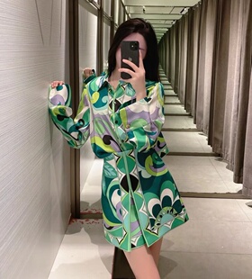 气质复古印花衬衫 绝绝子女装 上衣女2664188 2789157新款 WMXZ春季