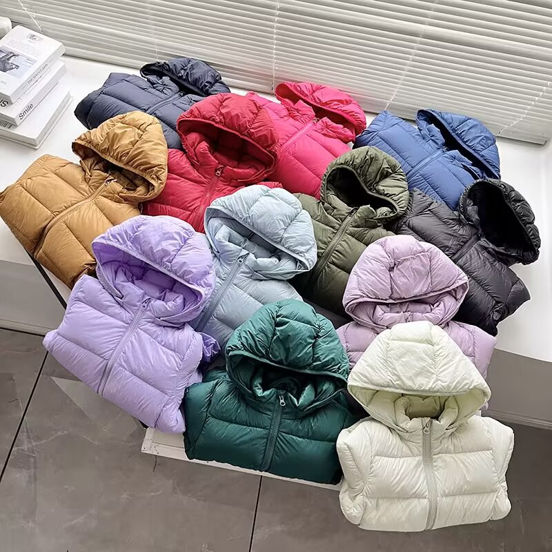日系冬季百搭男女童轻型羽绒连帽可拆卸收纳羽绒服460167/449799
