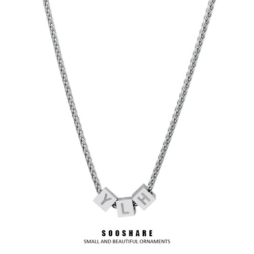 钛钢项链不掉色情侣个性时尚字母
