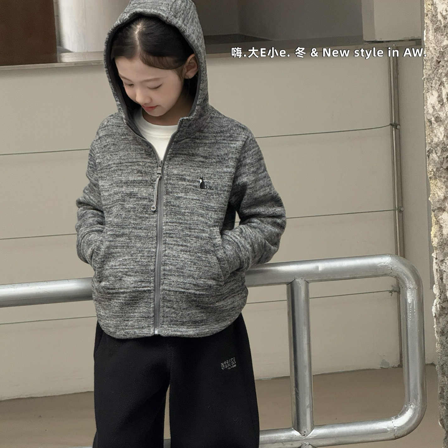 大e小e秋冬新款女童短款外套拉链衫夹克衫中大童儿童童装潮5032