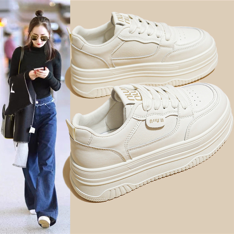 【甄选推荐】小白板鞋女厚底新款