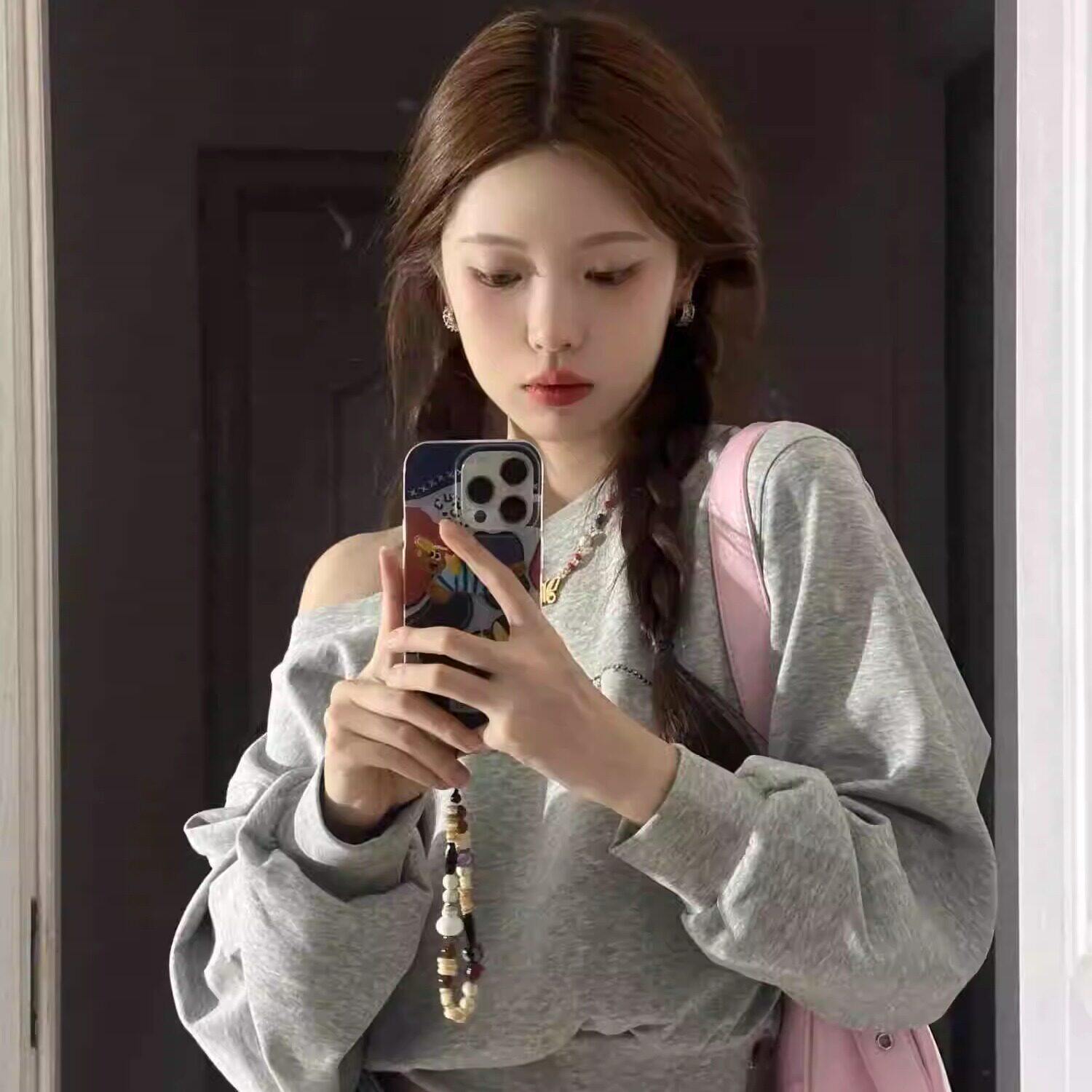美式辣妹灰色斜肩卫衣女