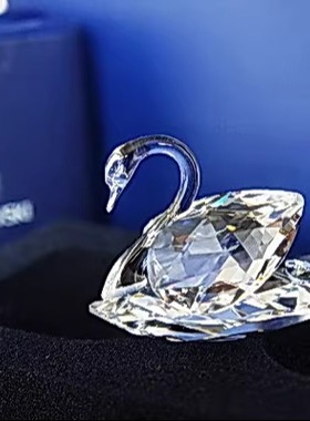 施华洛世奇水晶中号天鹅摆件