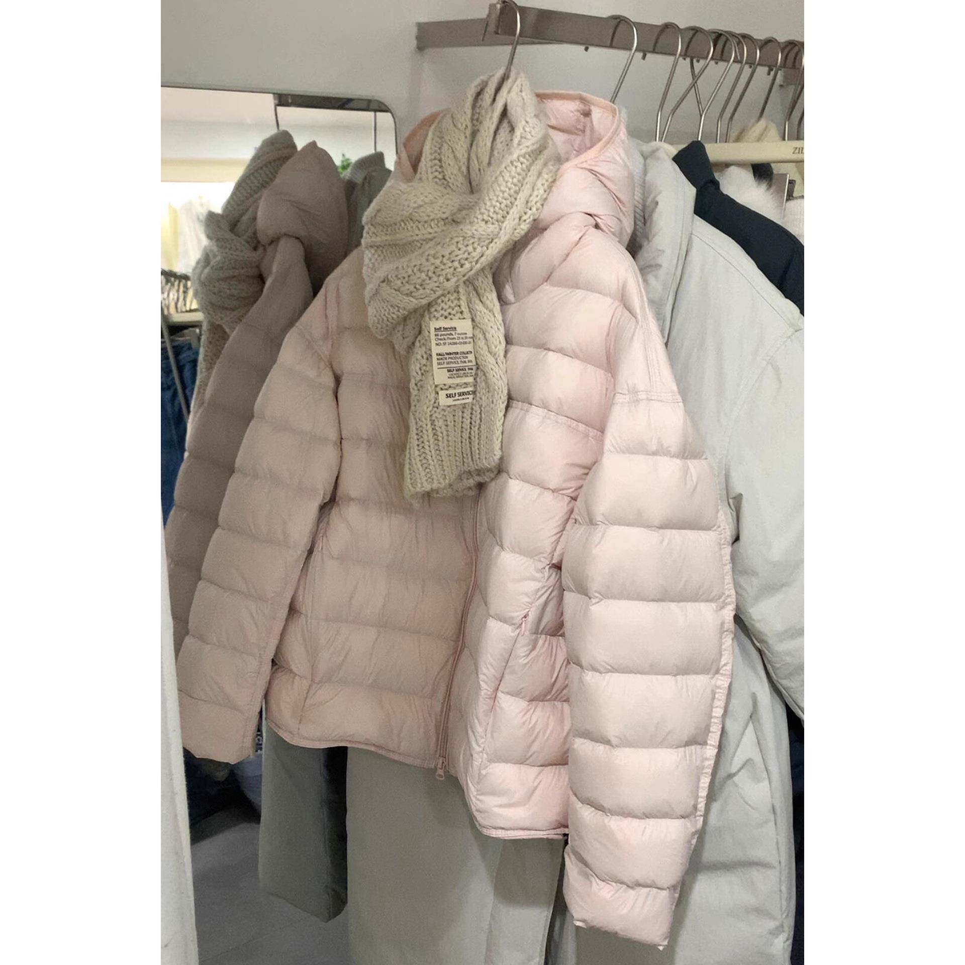 粉色轻薄排骨羽绒服女2026新款秋冬巨好看的上衣外套保暖连帽棉服