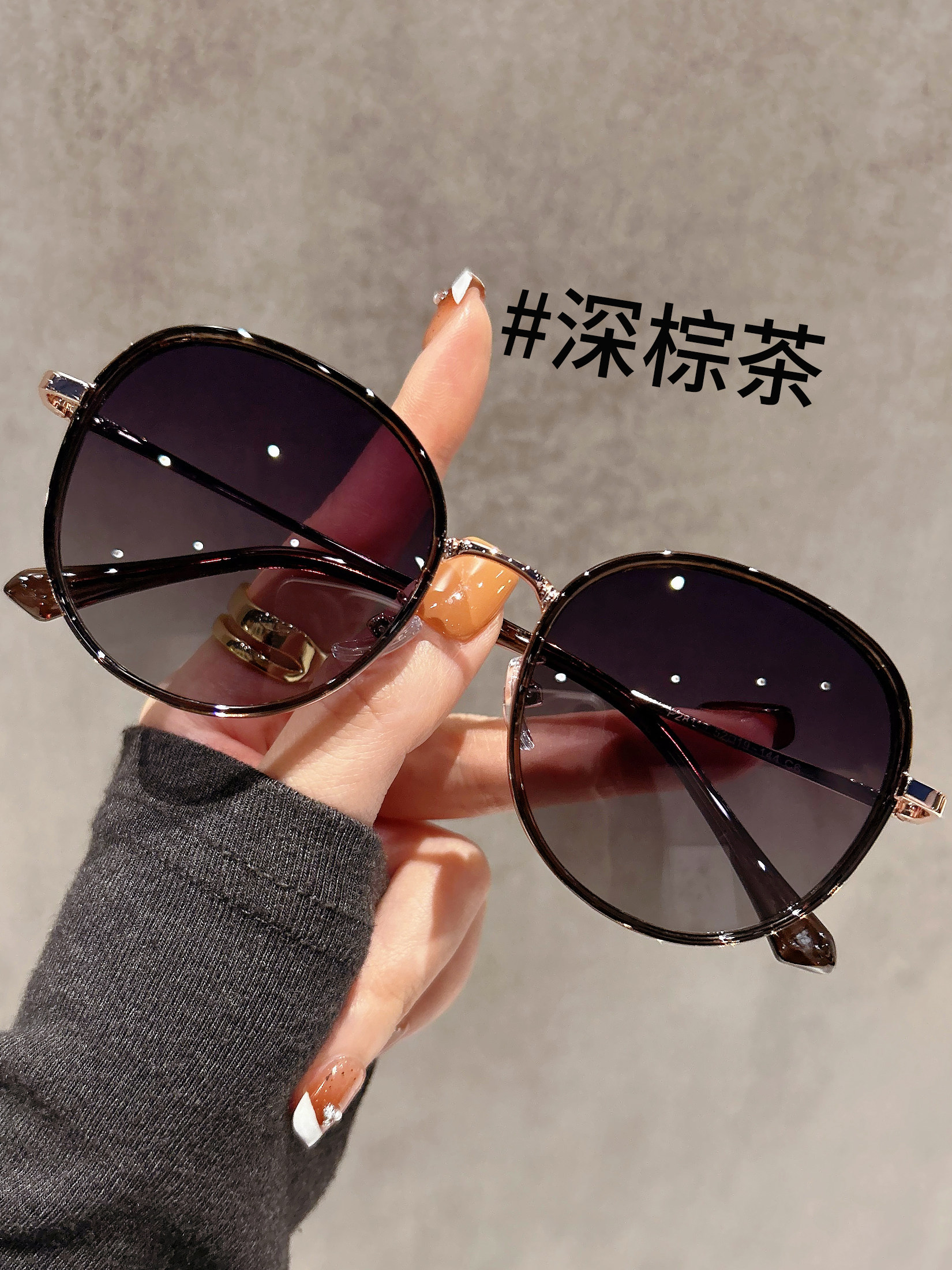 高清偏光太阳镜女款2025新款高级感复古圆形开车专用防紫外线墨镜