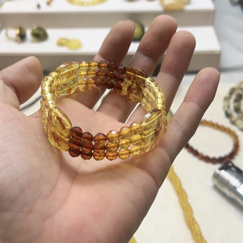 彩虹钻切手牌