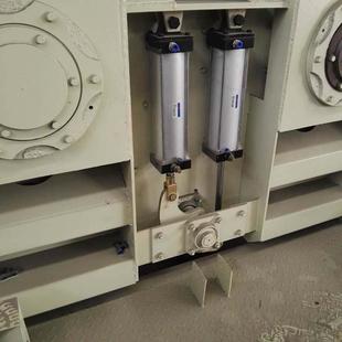 混凝土搅拌站机械开关门气缸带前叉后座电磁阀油水分离器支持订做