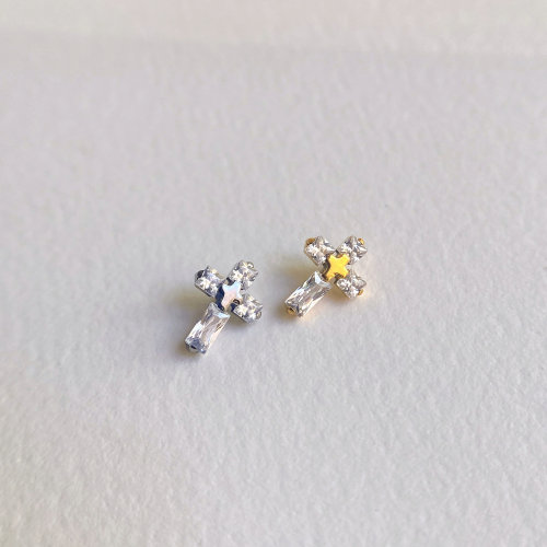 仙人 钛合金16/18g s十字架 耳钉/耳骨钉/鼻钉/唇钉  内螺纹防敏