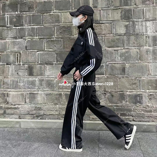 三条纹宽松时尚 女子运动休闲长裤 经典 adidas三叶草专柜正品 H35605