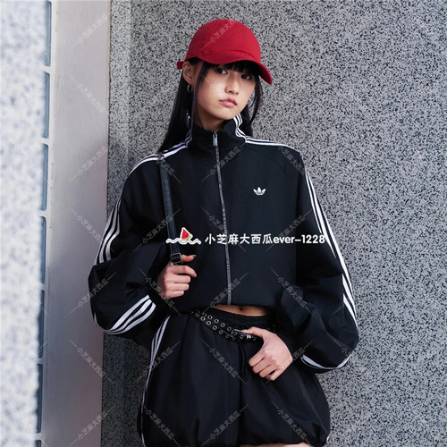 adidas三叶草运动早春薄外套