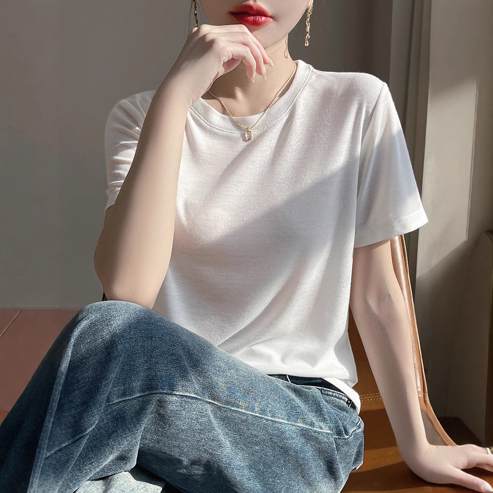 春夏新款莱赛尔宽肩打底背心女纯色百搭休闲内搭外穿无痕吊带