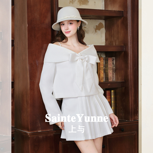 SainteYunne上与富家千金蝴蝶结一字肩上衣百褶短裙秋季 WT810 套装