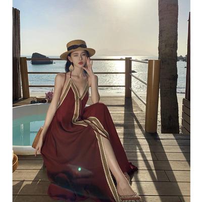 三亚拍照沙滩裙女海边度假超仙绝美大露背复古吊带连衣裙夏装气质