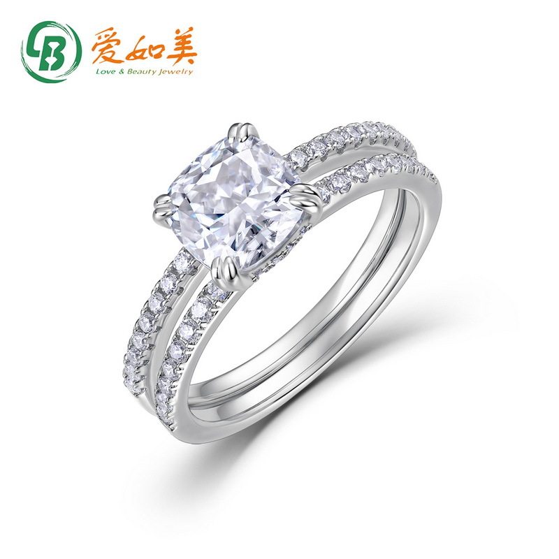 新款时尚奢华莫桑钻戒指高级高级S925银渡18K金PT950铂金戒指套戒