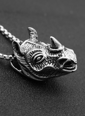 欧美时尚超个性犀牛头吊坠动物挂饰韩版潮男挂件钛钢项链不退色