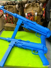 德经典mp40冲锋枪二战武器战争枪械步枪模型小枪武器怀旧童年