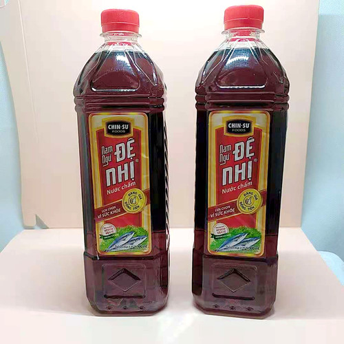 越南金苏鱼露Chin Su Nam Ngu De Nhi鱼露塑料瓶900ml瓶