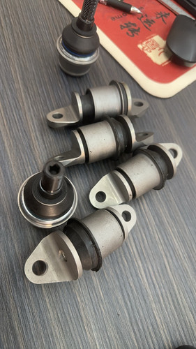 适用迈凯轮 540C 650S 12C 625C 570 720S P1 上下摆臂球头防尘套