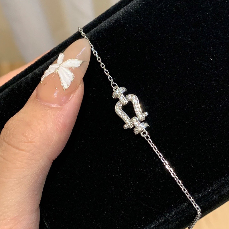 S925纯银mini马蹄扣手链