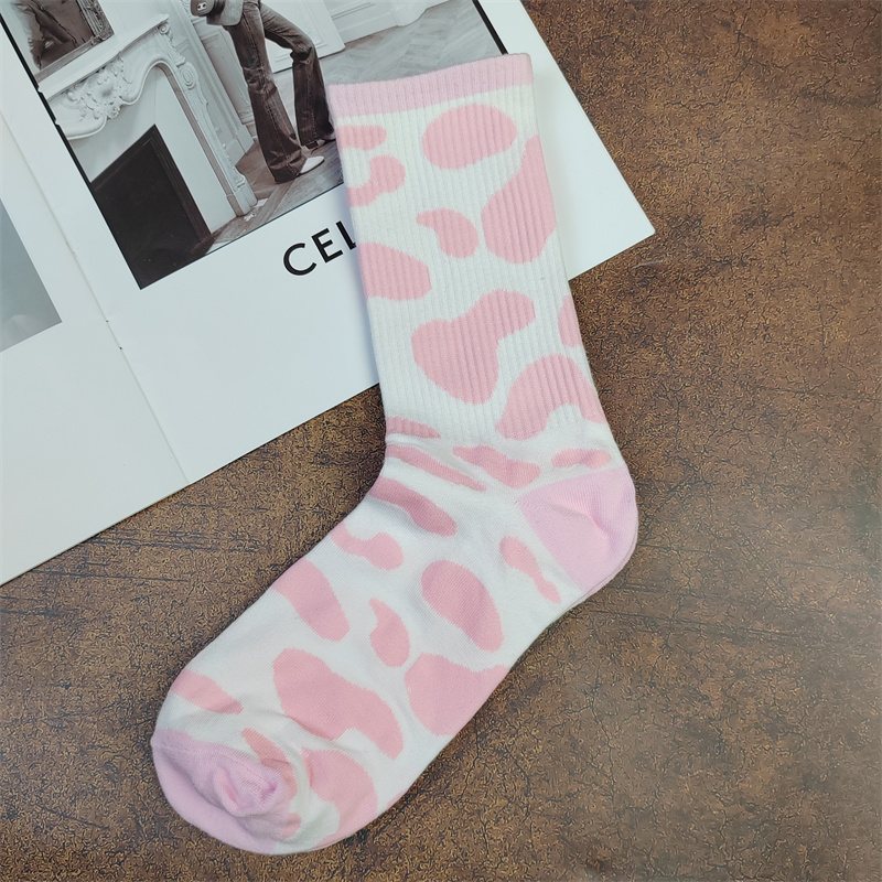 个性中筒女袜奶油粉春夏秋袜子