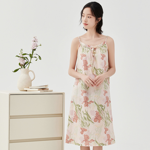 家居服 顶呱呱睡衣女夏吊带睡裙女夏纯棉草莓印花性感V领少女薄款