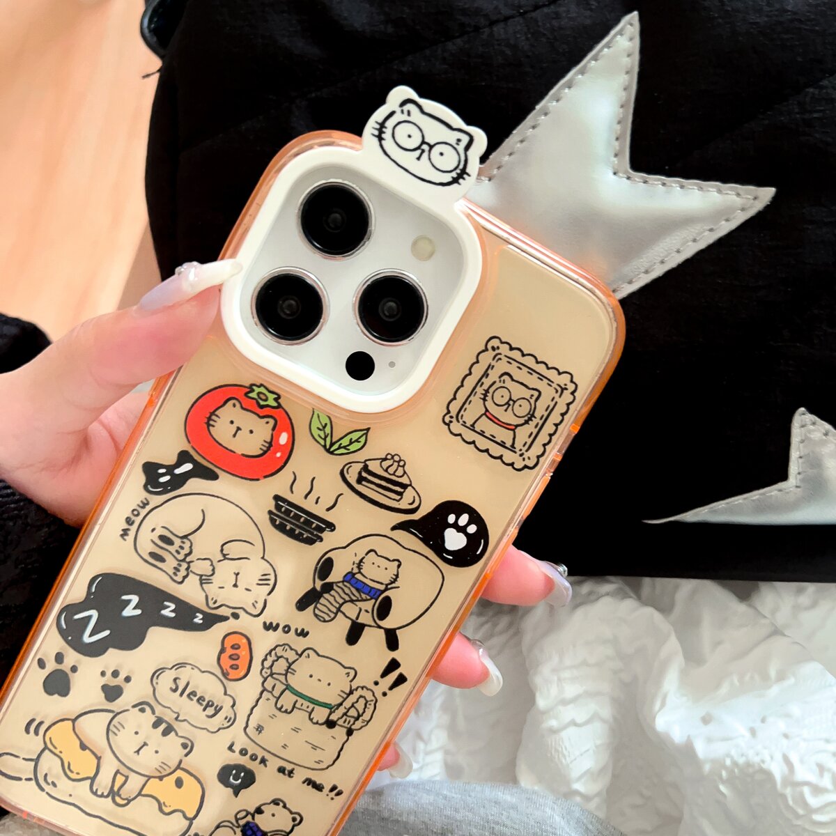 FUNNYRICH虾片系列涂鸦睡觉猫咪适用iPhone16ProMax手机壳磁吸苹果15透明新款保护套14plus女款防摔13可爱小