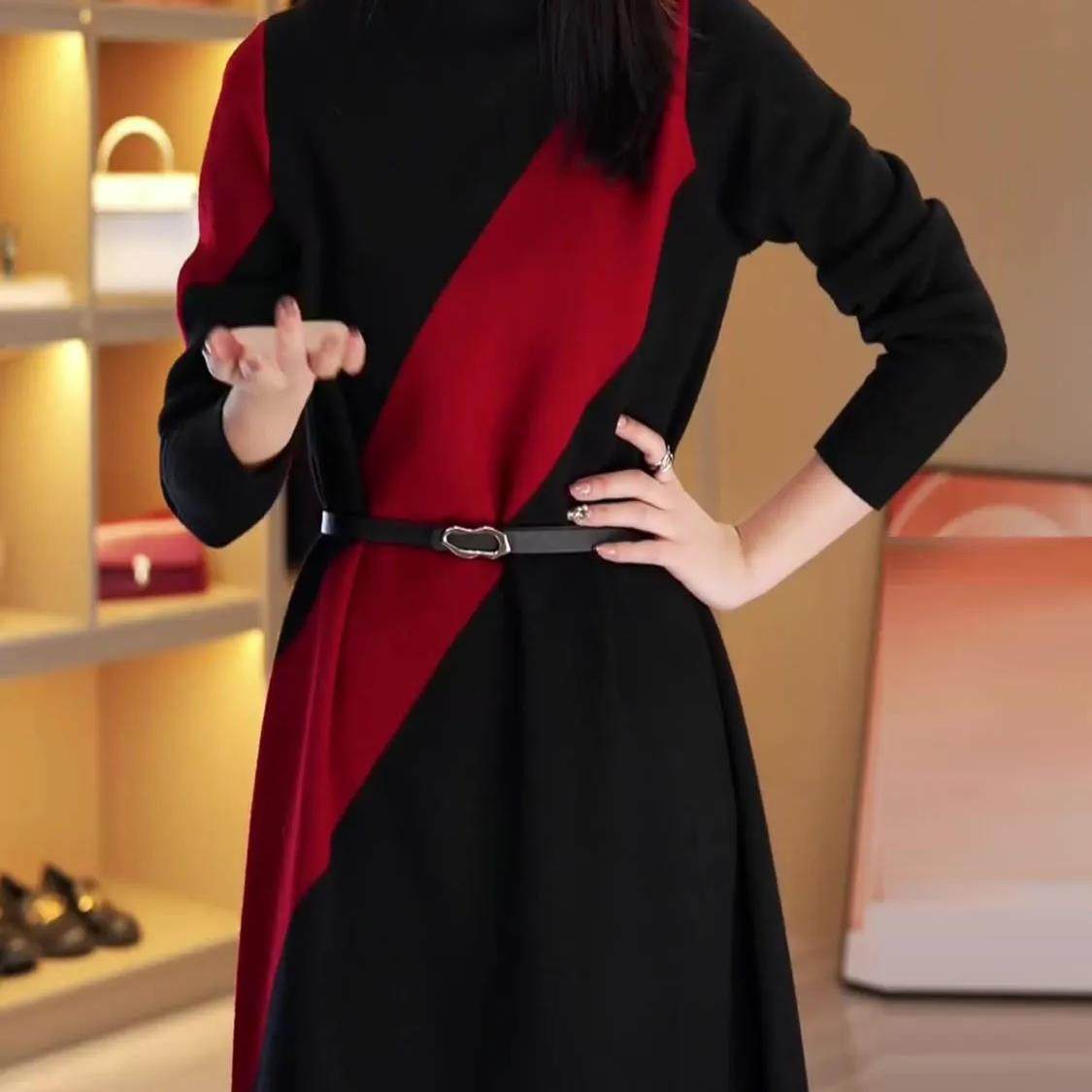 香港高级感撞色加厚打底连衣裙女士秋冬时尚宽松显瘦中长款毛衣裙