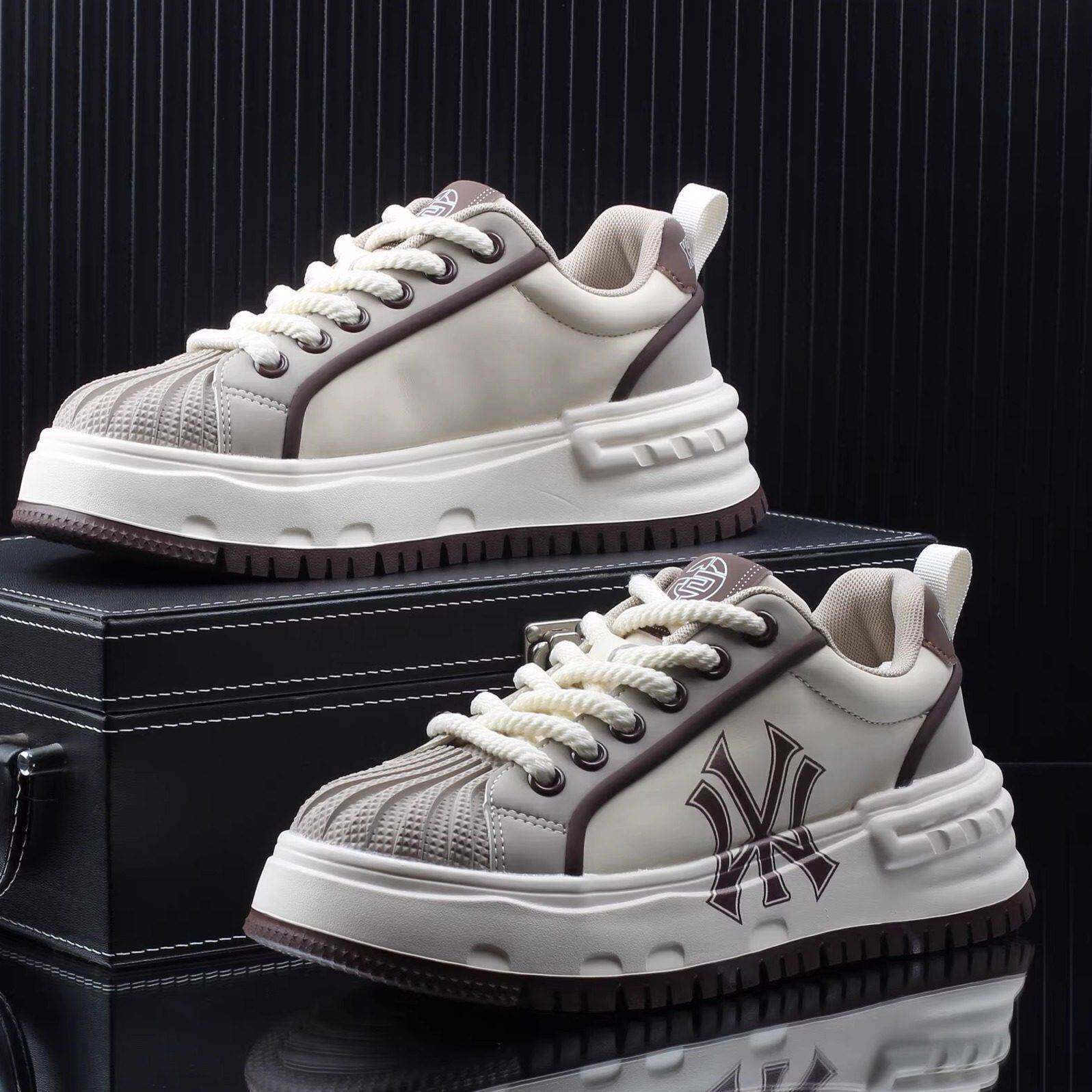 高级感潮牌轻奢时尚休闲板鞋男款2025秋季新款厚底增高贝壳头男鞋